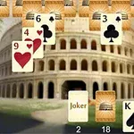 Korttipeli, jossa kortteja on aseteltu roomalaisen Colosseumin taustaa vasten
