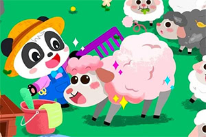 Panda, joka käyttää olkihattoa, trimmaa pinkkiä lammasvillaa värikkäällä maatilalla
