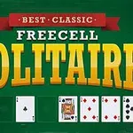 Parhaat klassiset Freecell Solitaire -pelikortit vihreällä taustalla