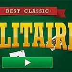 Kuva esittää vihreällä taustalla isokokoisen keltaisen tekstin SOLITAIRE, yläpuolella punainen banneri tekstillä BEST CLASSIC ja alapuolella vihreä painike, jossa on valkoinen toistokuva
