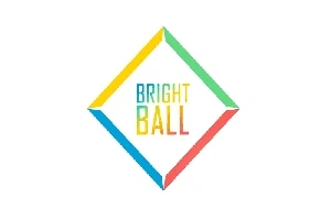 Valkoisella taustalla värikäs timanttimainen kehys, jossa on teksti BRIGHT BALL