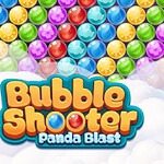 Panda pitelee punaista sateenvarjoa värikkäiden kuplien edessä pilvien keskellä