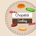 Hampurilaisen ainekset piirrettynä ympyrän muotoisen tunnuksen ympärillä, jossa lukee Chopstick Cooking