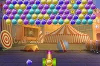 Circus Bubbles -peli Circus-palloilla