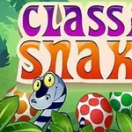 Värikäs classic snake -teksti vihreällä taustalla, jossa on pilkullisia munia ja raidallinen käärme
