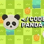 Pandakasvo emoji vihreällä ruutukuvioisella taustalla, jossa on kolikoita, aarrearkku ja kompassiosoitin