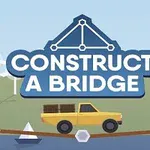 Keltainen kuorma-auto ajaa puusillalla, taustalla on vihreää maastoa, talo, tuulimyllyjä ja logo, jossa lukee CONSTRUCT A BRIDGE