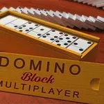 Puisessa laatikossa on domino-paloja, ja laatikon etuosassa lukee Domino Block Multiplayer