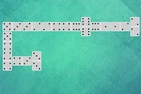 Nauti pelistä Dominoes tässä suositussa lautapelissä