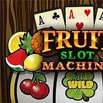 Kolme pelikorttia, hedelmiä ja kasvislukuja, joissa lukee FRUIT SLOT MACHINE