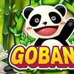 Panda hymyilee leveästi vihreiden bambujen keskellä, edessä iso teksti GOBANG