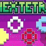 Kuvassa on värikäs pikselityylinen grafiikka, jossa on neljä eriväristä geometristä muotoa ja suuri keltainen osoitinliike purppuraa taustaa vasten