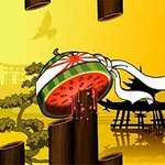 Vesimeloni leikataan puoliksi ilmassa, taustalla on japanilainen temppeli ja maisema