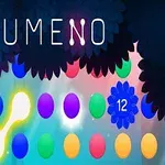Pimeässä metsässä leijuva valomainos Lumeno, kirkkaanvärisiä palloja rivissä alaosassa