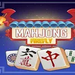 Punainen ja sininen katto, jossa lyhdyt roikkuvat, sana Mahjong Firefly keskellä ja kolme mahjong-laattaa alapuolella sinisellä taustalla