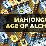 Pinottuja mahjong-laattoja, joissa on alkemiaan liittyviä symboleja, ja keskellä teksti MAHJONGG: AGE OF ALCHEMY