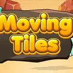 Keltainen Moving Tiles -teksti on näkyvillä ruskealla taustalla, jota ympäröivät vehreät kasvit ja punertavat kalliot
