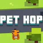 Kuvassa on pikselöity kani ja tiikeri tielle maalatun tekstin PET HOP alla, taustalla autoja ja puita