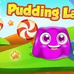 Värikkäitä, hymyileviä hyytelöitä ja karkkikeppejä vihreällä taustalla, yläpuolella teksti Pudding Land