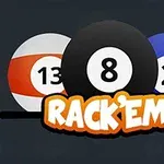 Kolme bilispalloa numeroilla 13, 8 ja 2 tummalla taustalla, keskellä teksti RACKEM