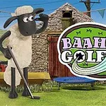 Lammas seisoo viheriöllä pitäen golfmailaa, taustalla kivitalo ja suuri logo, jossa lukee Baahmy Golf