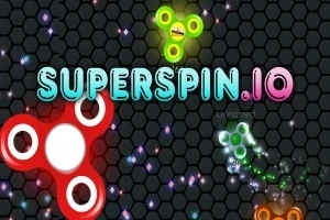 Iso punainen ja pienempi vihreä fidget spinner tummalla kuusikulmaisella taustalla, jossa kirkkaita valopisteitä ja värikäs teksti SUPERSPIN