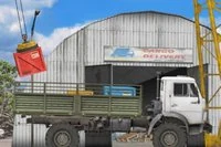 The Cargo on 2D peli, jossa lastataan rahtia ja toimitetaan sitä