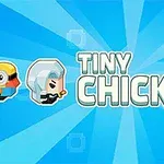 Kolme animaatiohahmoa kirkkaansinisellä taustalla, keskellä teksti TINY CHICK