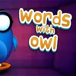 Sininen pöllö, jolla on suuret silmälasit, istuu alustalla, ja sen vieressä on teksti Words with Owl